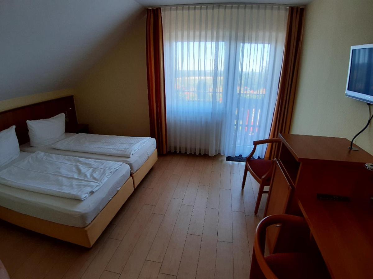 Hotel Hasselberger Hof à Hasselberg  Extérieur photo